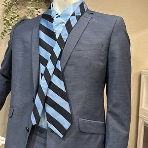 Christian Dior Cravates Tie. All Silk